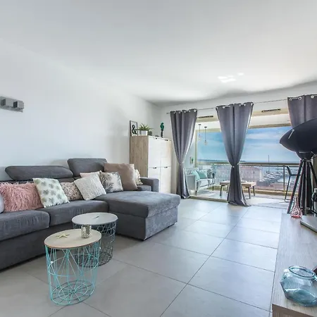 Lb Vacation I Admire Panoramic Ocean Views Through Walls Of Windows 公寓 戛纳