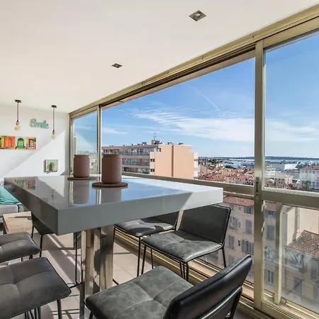 Lägenhet Lb Vacation I Admire Panoramic Ocean Views Through Walls Of Windows *